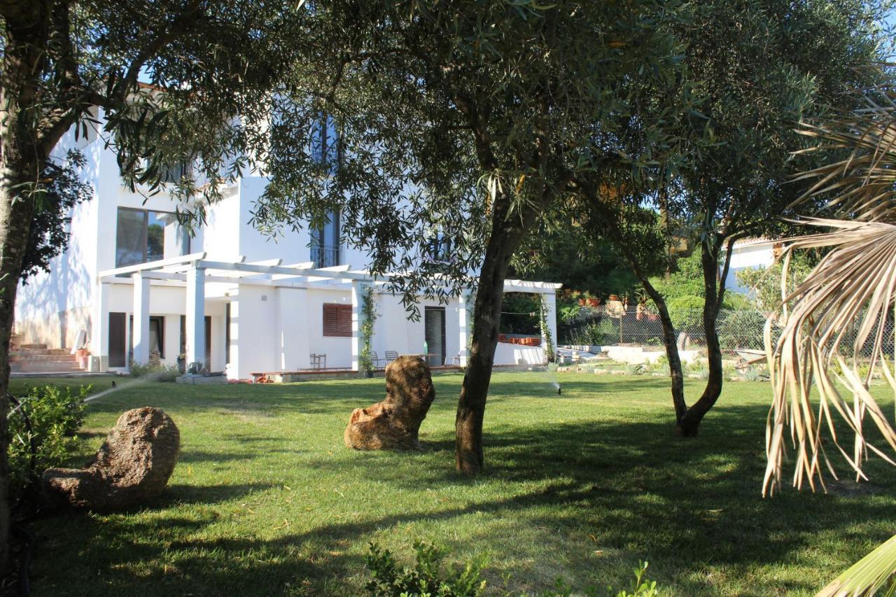 Villa La Conchiglia Rooms Cala Liberotto Exteriör bild