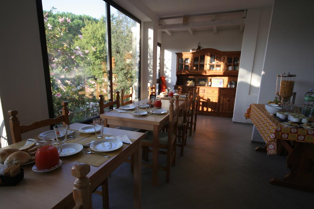 Villa La Conchiglia Rooms Cala Liberotto Exteriör bild